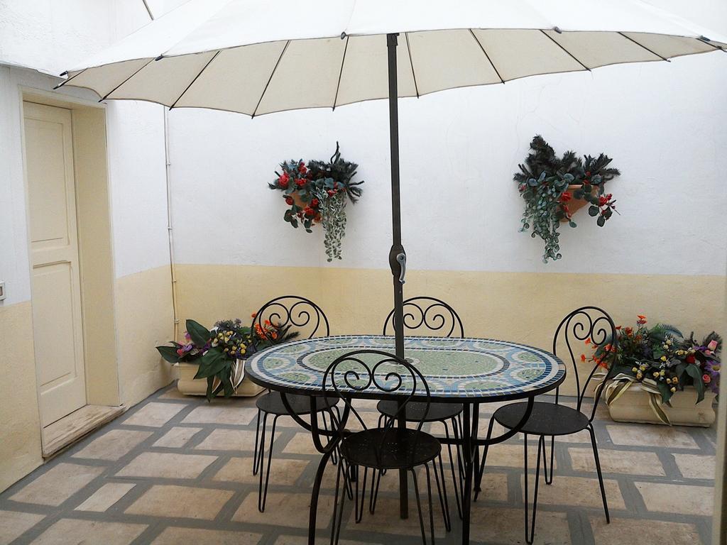B&B Palazzo Antonelli Monopoli Bilik gambar