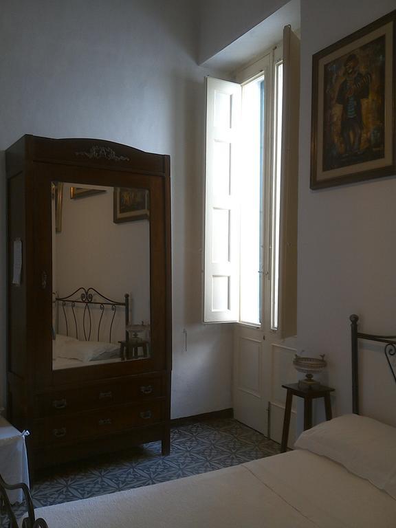 B&B Palazzo Antonelli Monopoli Bilik gambar