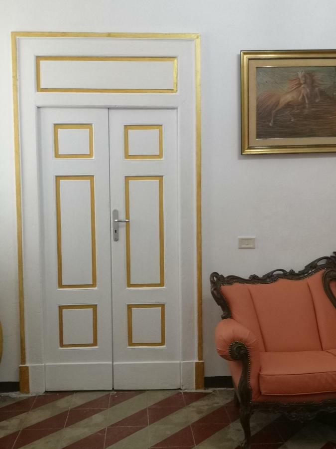 B&B Palazzo Antonelli Monopoli Luaran gambar